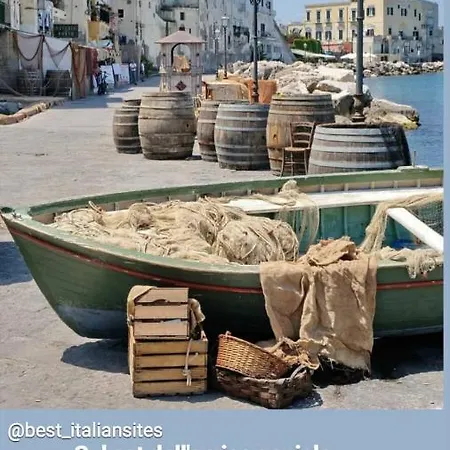 Exclusive * Ischia