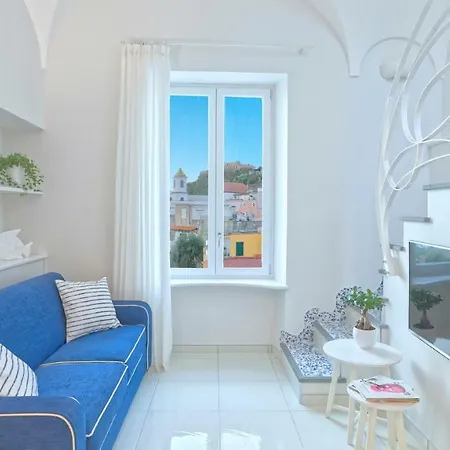 Exclusive * Ischia